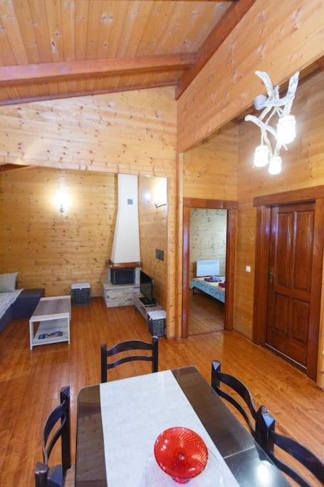 Apartmán Wooden House In Ioánnina Exteriér fotografie